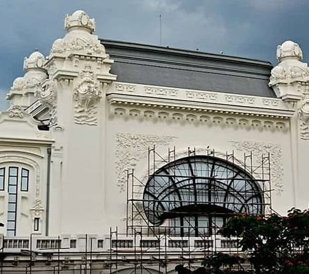 Constructorul care renovaza cladirea Cazinoului din Constanța primeste amenda de la Garda de Mediu » Stiri si informatii.RO”